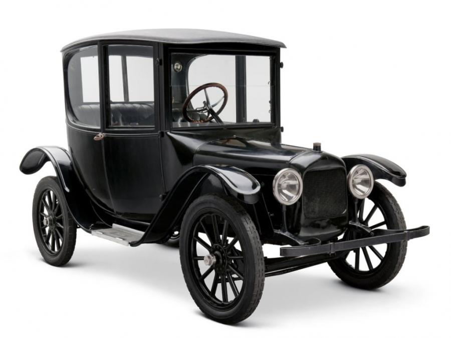  Woods Model 44 Dual Power Hybrid Coupe 1916 года  (фото 1 из 4)